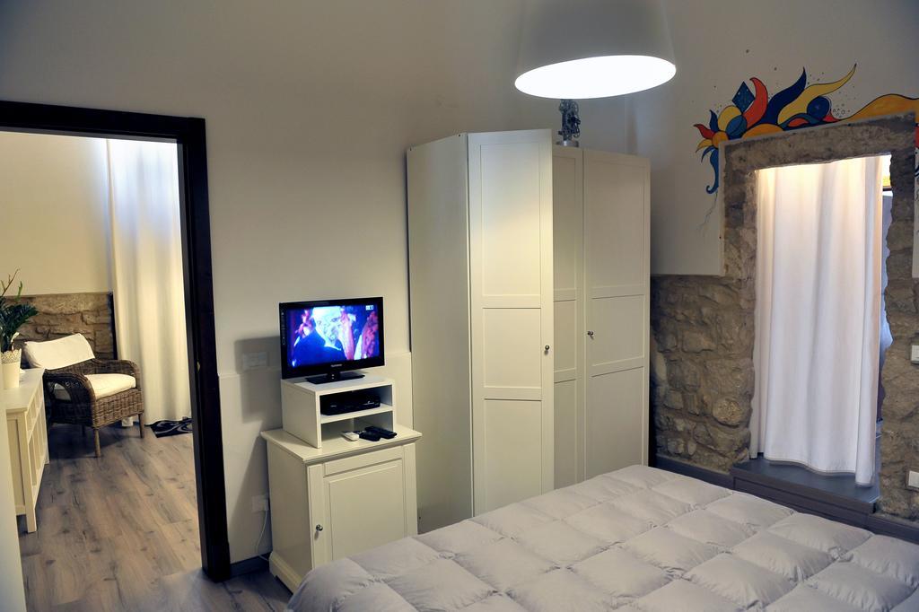 B&B Al Teatro コーミゾ 部屋 写真